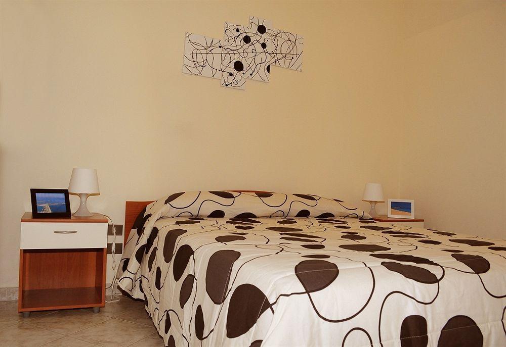 Trapani Tourism Apartments ภายนอก รูปภาพ