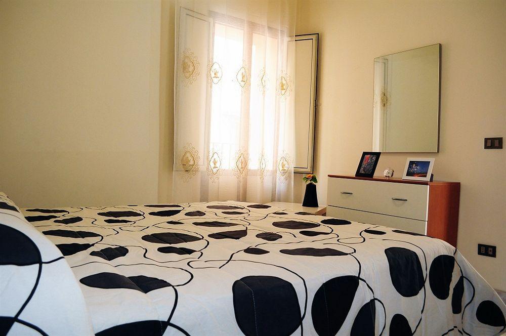 Trapani Tourism Apartments ภายนอก รูปภาพ