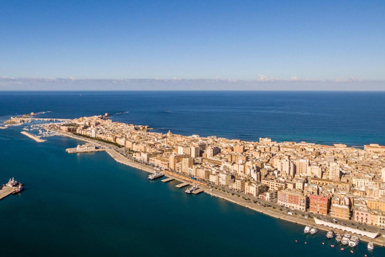 Trapani Tourism Apartments ภายนอก รูปภาพ